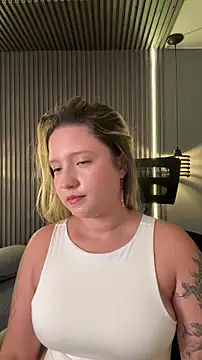 MiaPetit_ live sex cam