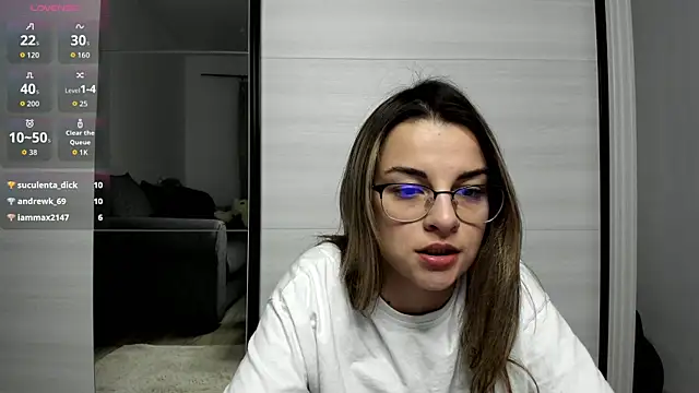 SweetViperr live sex cam