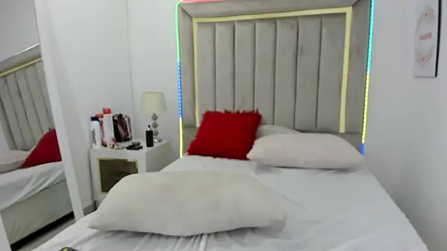 julian_xx live sex cam