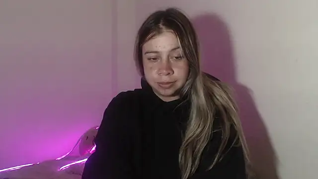 SweetSofty's cam snapshot