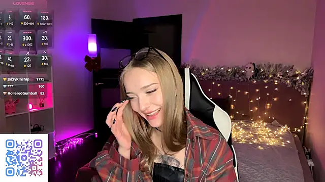 EvaPeace's cam snapshot