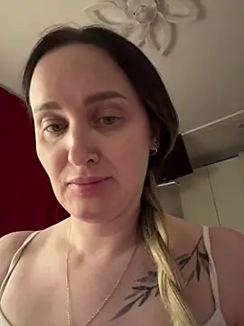 TomilaSi's cam snapshot