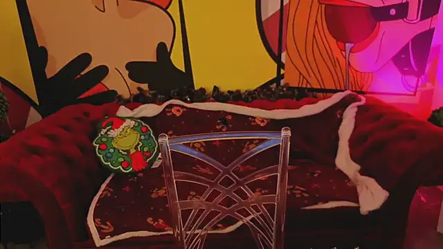 LuxSopphia's cam snapshot