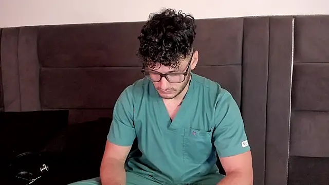 alejandro__2's cam snapshot