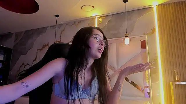 sophiadoll_tf's cam snapshot