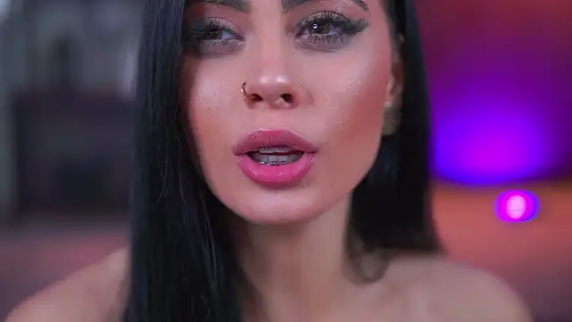 RavennaDArcy's cam snapshot