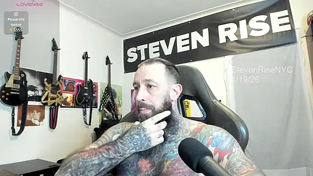 StevenRiseNYC's cam snapshot