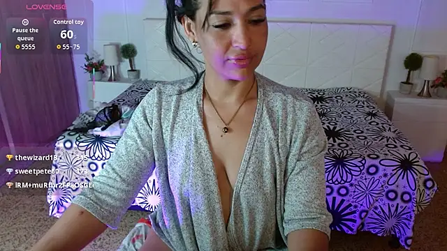 IvyShine7's cam snapshot