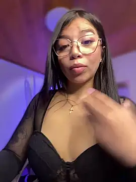 Maddy_Piink's cam snapshot