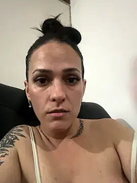 Donatellaaa07's cam snapshot