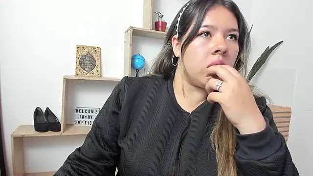 LinaBrowm's cam snapshot