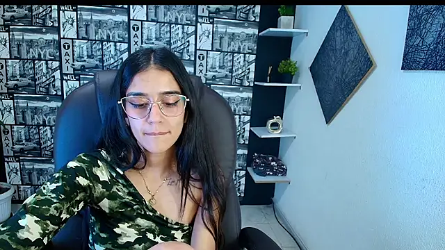 DanielaMonroe's cam snapshot