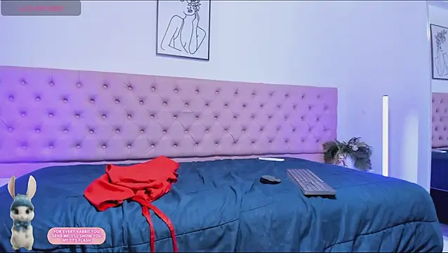 CarolinaGlamour's cam snapshot