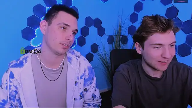 joseph_bear_'s cam snapshot