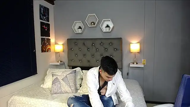 massimo_greco_'s cam snapshot