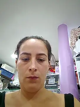 Rousse92 live sex cam