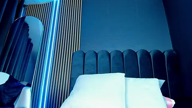 Gina_77's cam snapshot