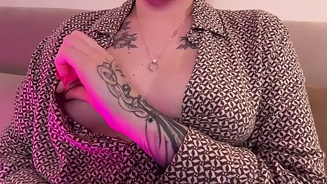 AlmaryKim live sex cam