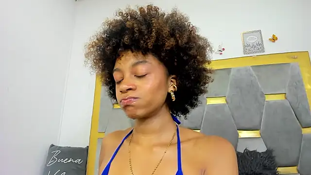 AliyahBrowns's cam snapshot