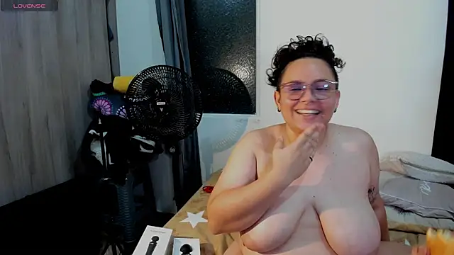 Mabelydani live sex cam