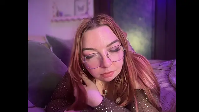 curvycate127's cam snapshot