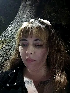 ISABELLA-01_'s cam snapshot