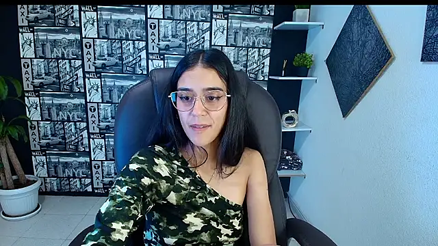 DanielaMonroe's cam snapshot