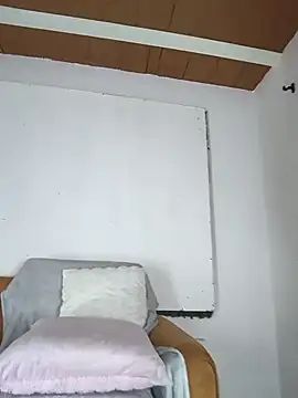 In-Ur-dreams's cam snapshot