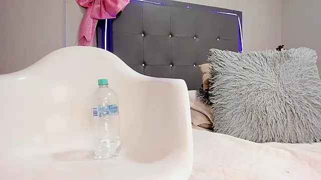 emma_lye's cam snapshot