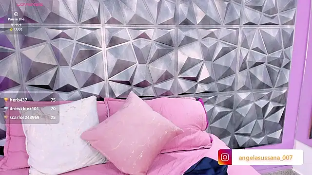 HanaWild live sex cam