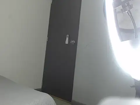 Outlook2053's cam snapshot