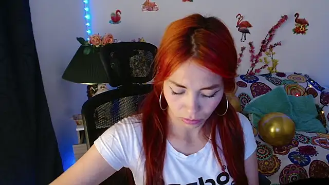 Aylinn_diaz's cam snapshot