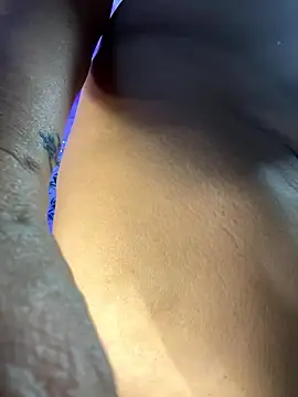 lonely_shewolf live sex cam