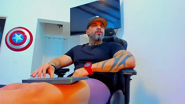 JoshRigby live sex cam