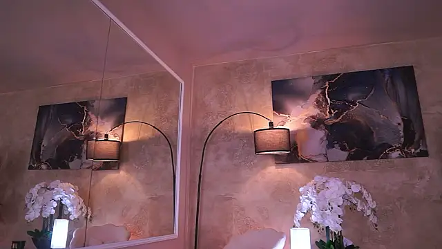 TiffanyBlaize live sex cam