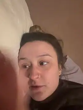 LilyLuck_'s cam snapshot