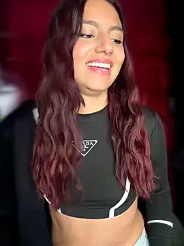 Emily-teen's cam snapshot