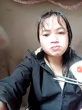 Noelle-e's cam snapshot