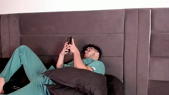 alejandro__2's cam snapshot