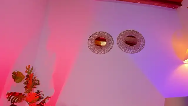 hot_booty_'s cam snapshot