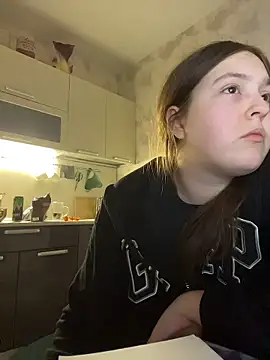 Charming_hamster_'s cam snapshot