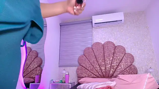 leon_gaby's cam snapshot