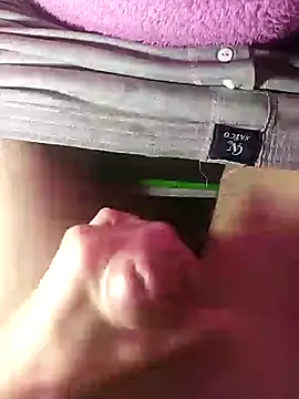 TrebleShebeen live sex cam