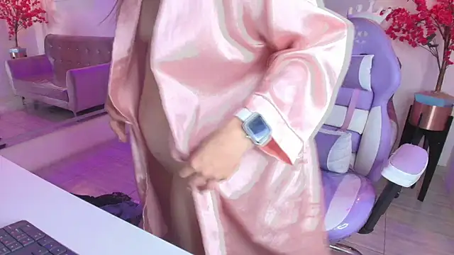 Alissa_ricek's cam snapshot