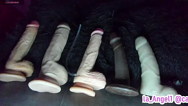 Cata-angel's cam snapshot