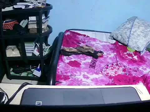 BarbieLat96's cam snapshot