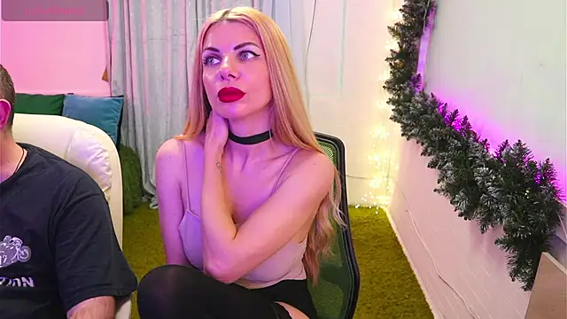 AlisaAleksandr's cam snapshot