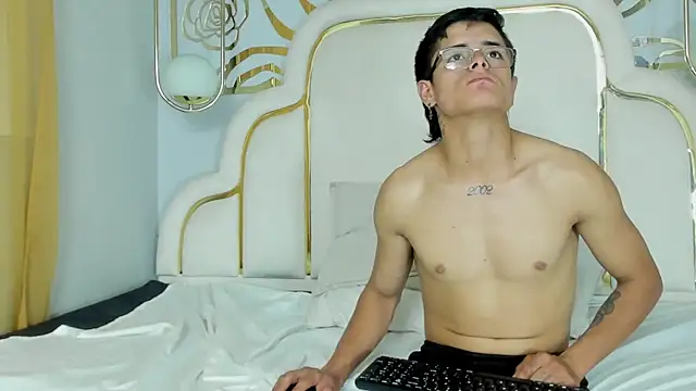 midnightlust_vc's cam snapshot