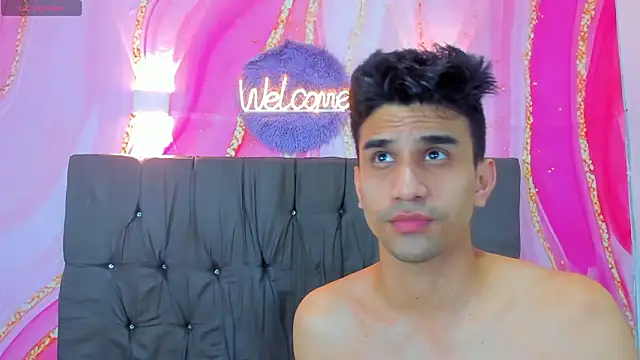 Hot_Boys_69's cam snapshot