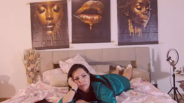 ReiyaRey live sex cam